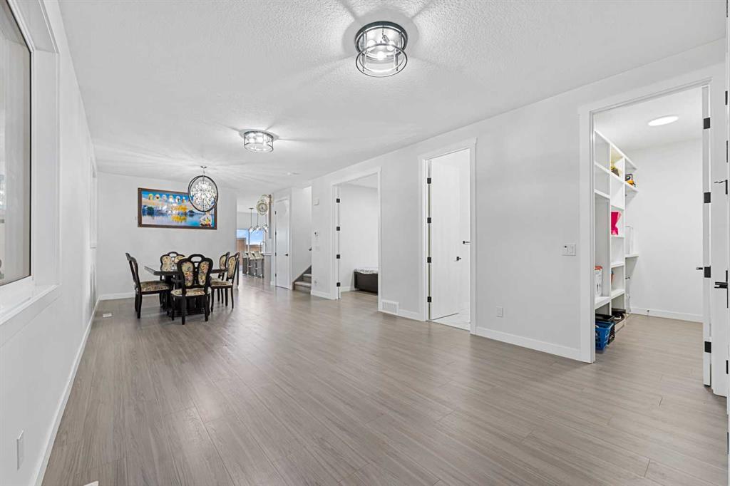 177 Saddlelake Terrace NE photo 3