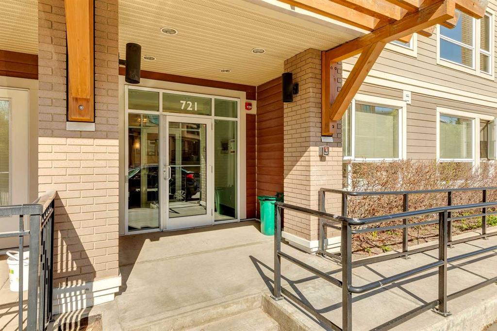 721 4 Street NE #131
