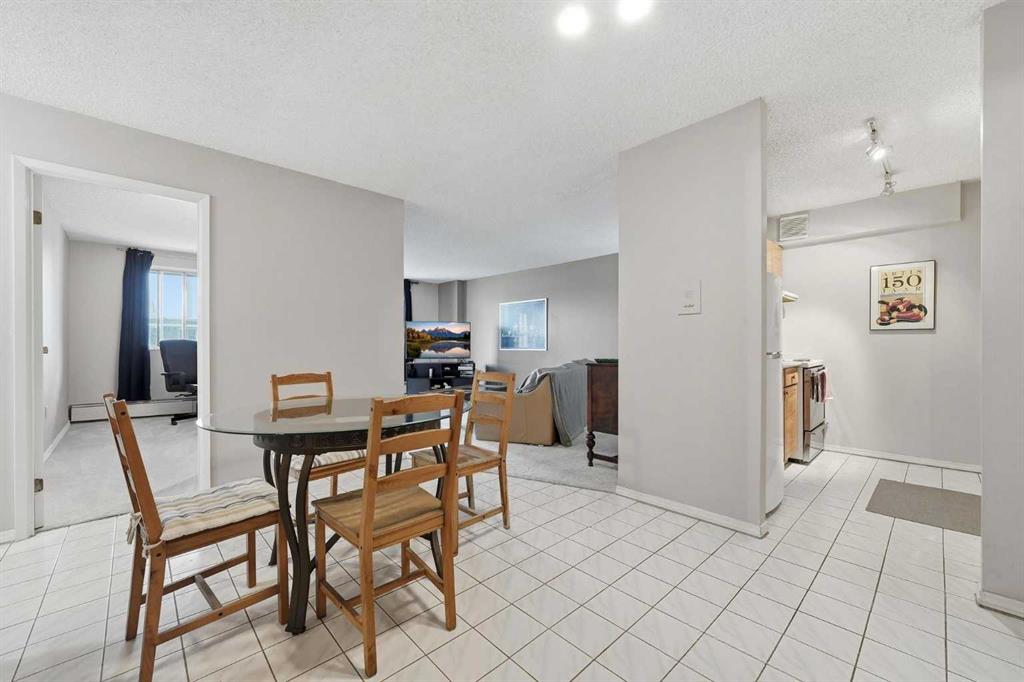 718 12 Avenue SW #704 photo 5