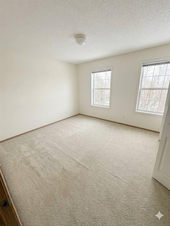 746 Martindale Boulevard NE photo 4