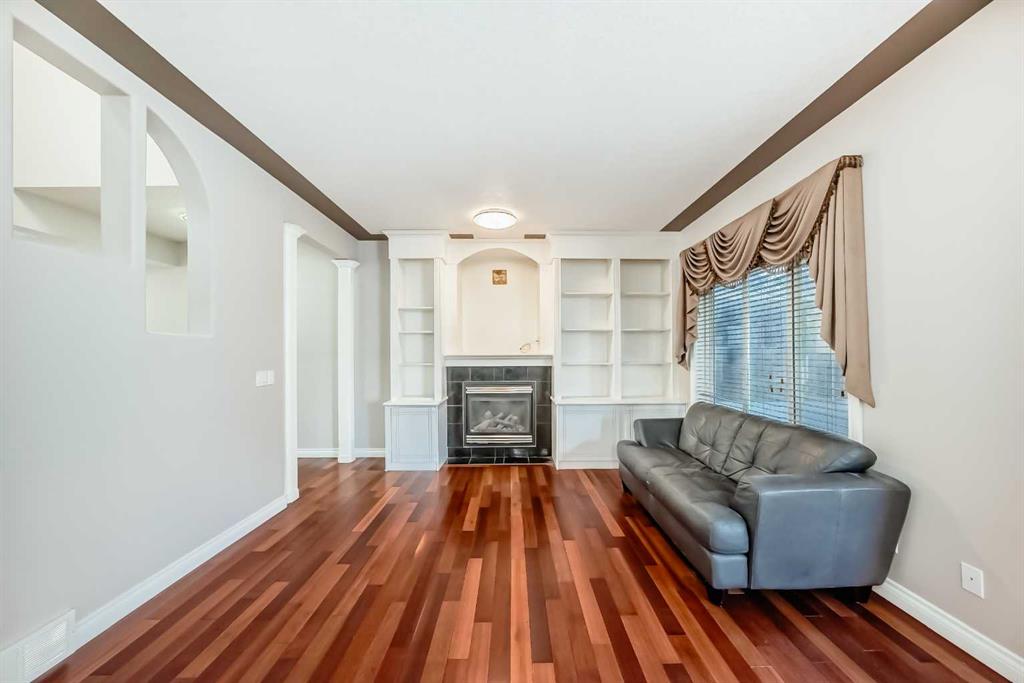 87 Sherwood Circle NW photo 5