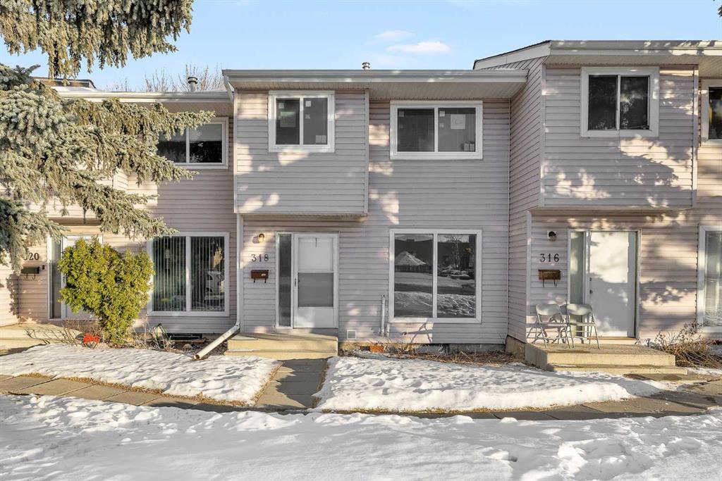 318 Marlborough Way NE