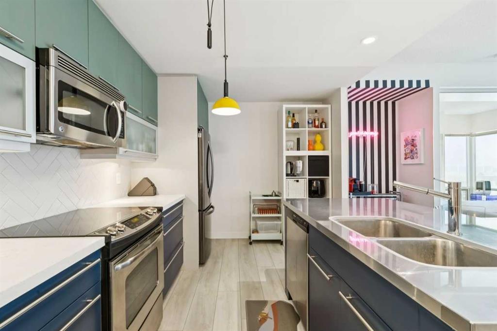 215 13 Avenue SW #1401 photo 4