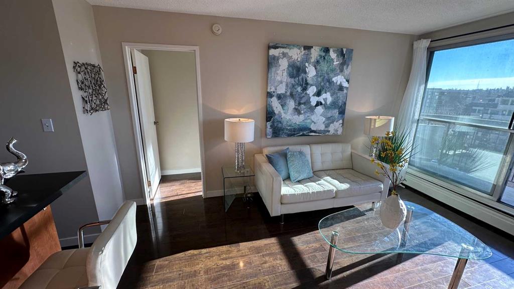 340 14 Avenue SW #511 photo 3