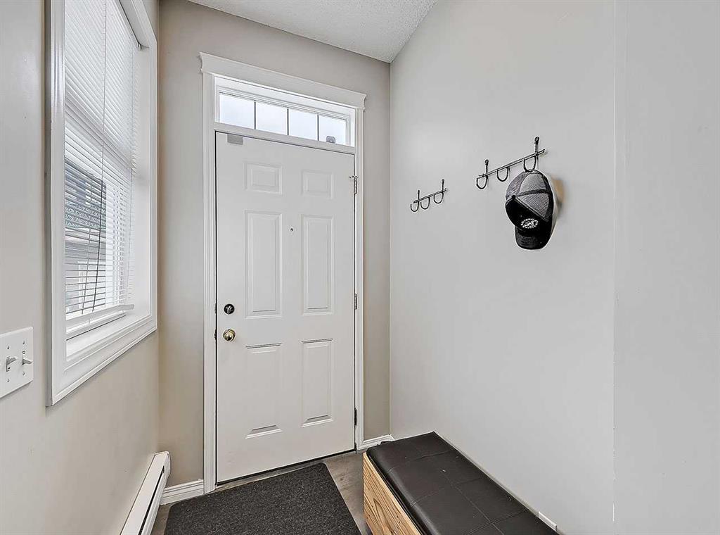 104 Prestwick Gardens SE photo 5
