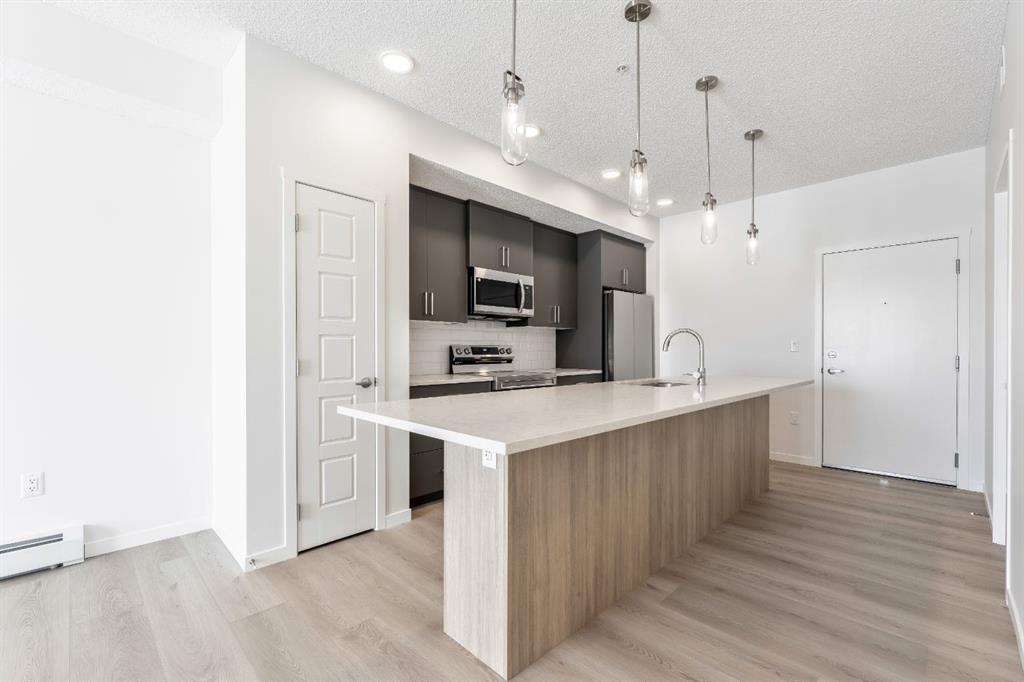 245 Edith Place NW #419 photo 2