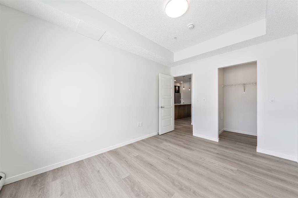 245 Edith Place NW #419 photo 5