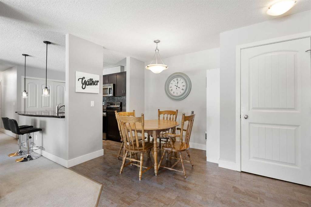 108 Village Heights SW #1 photo 5