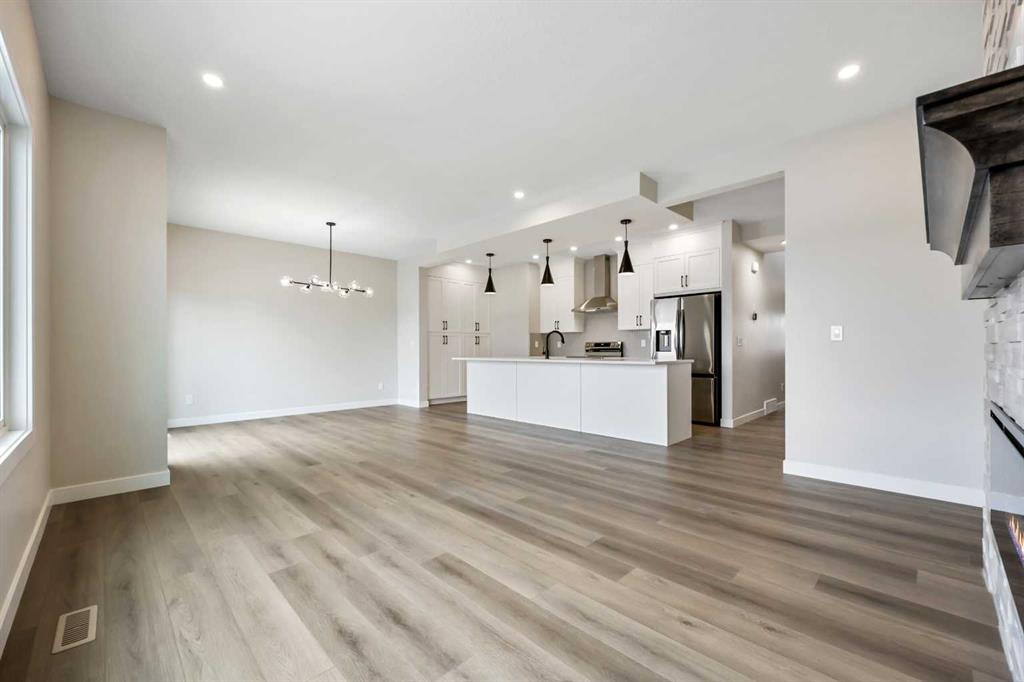 825 Baywater Place SW photo 5
