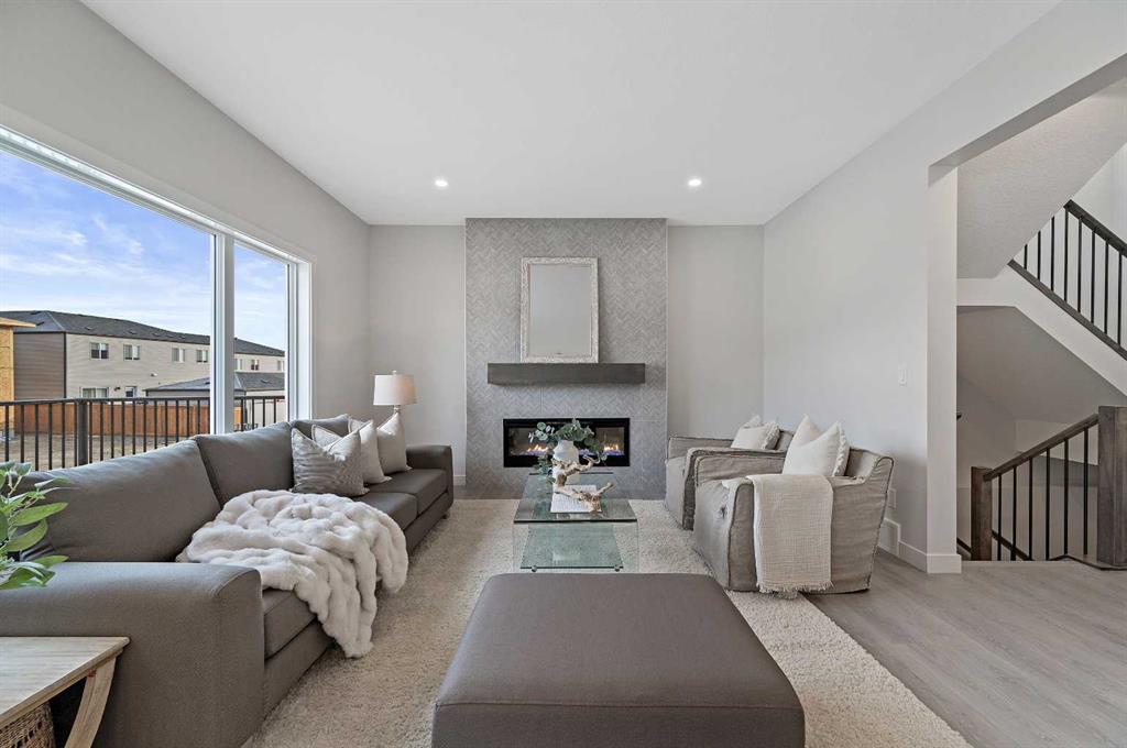 470 Baywater Green photo 3