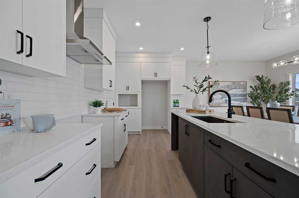 470 Baywater Green photo 5