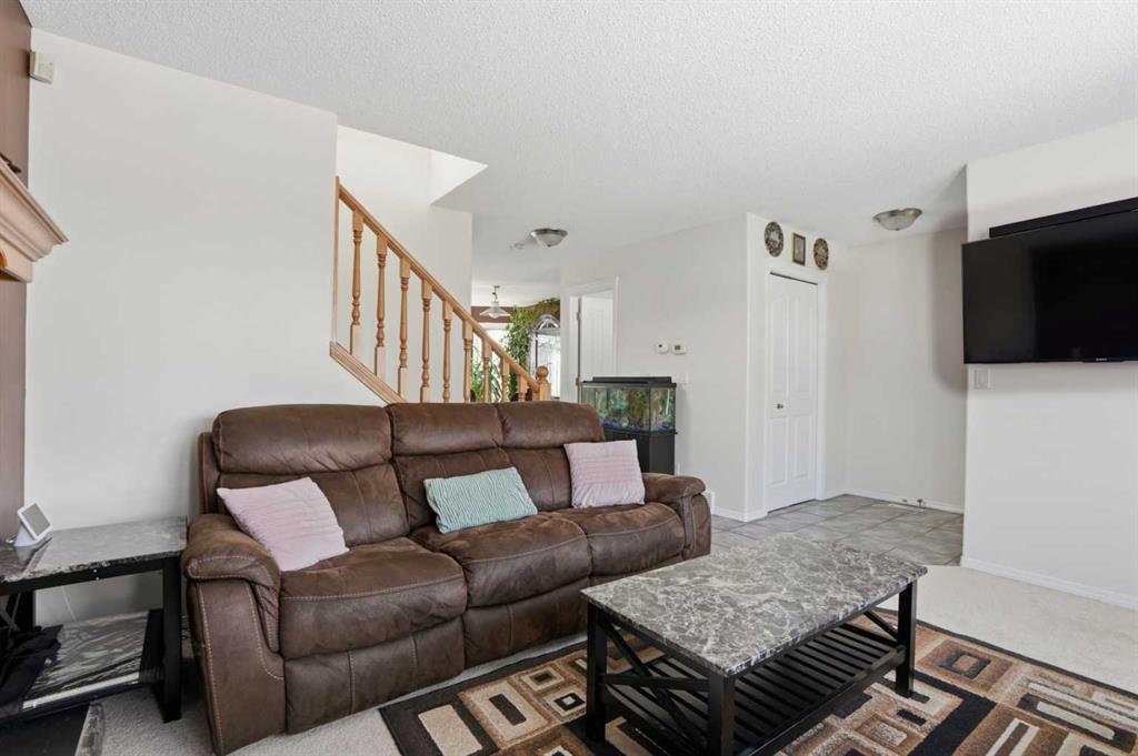 155 Tarington Green NE photo 5