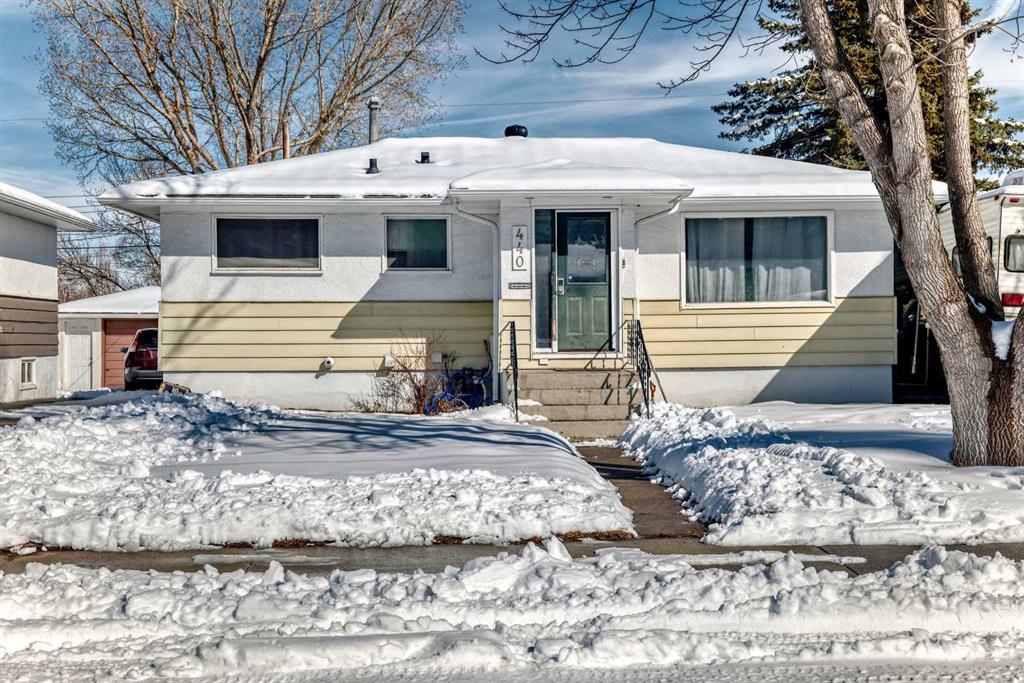 440 36 Avenue NW photo 2