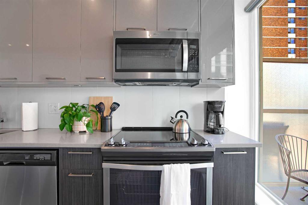624 8 Avenue SE #309 photo 4