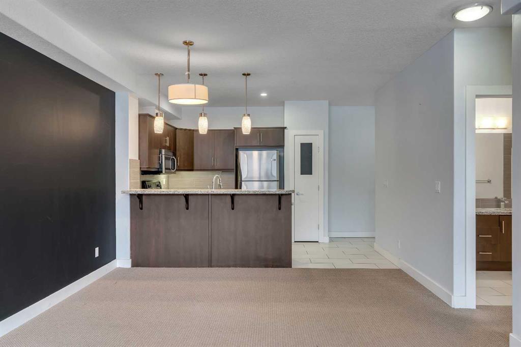 320 12 Avenue NE #105 photo 5