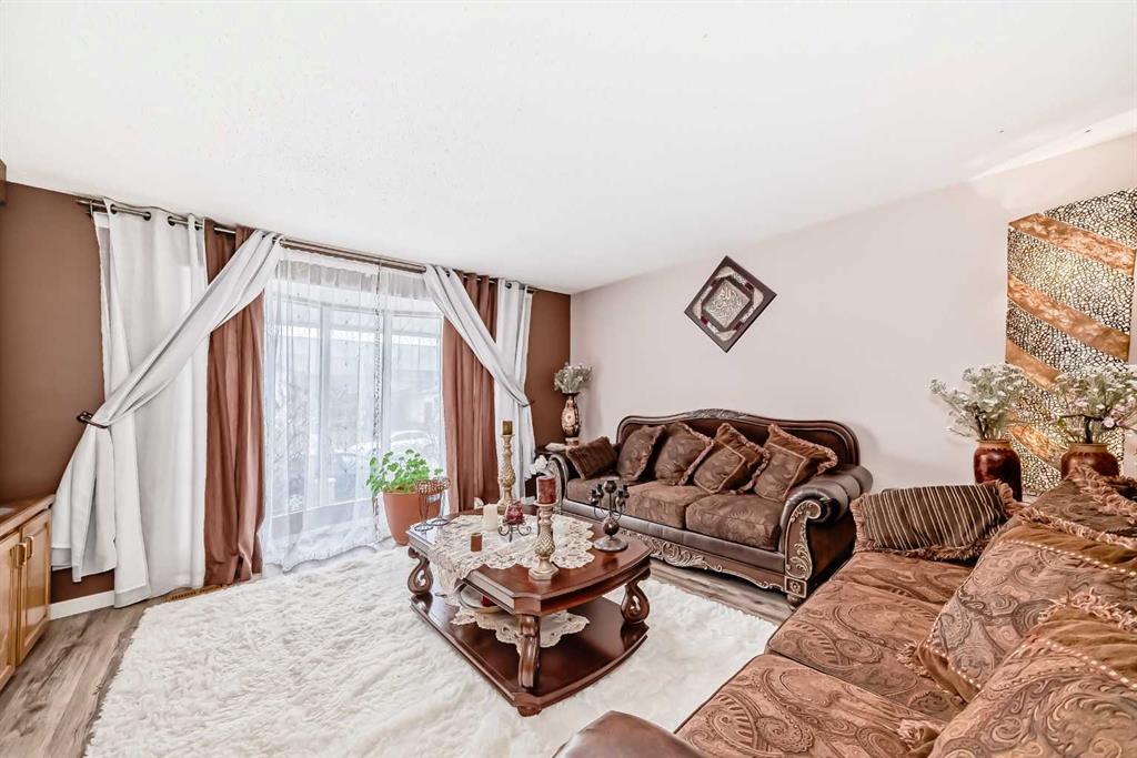 5411 Temple Road NE photo 5