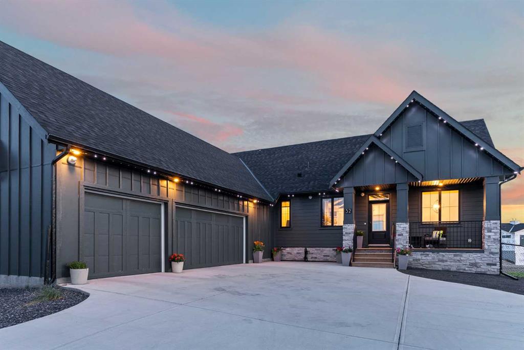 32 Monterra Landing