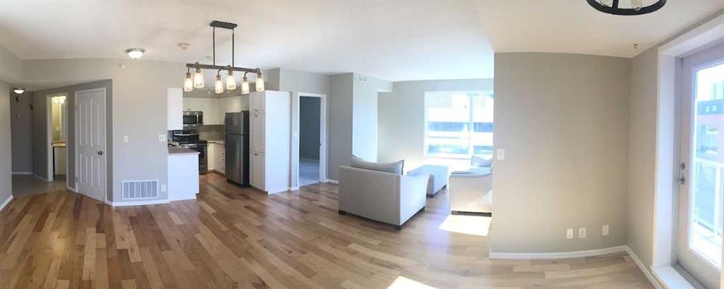 683 10 Street SW #703 photo 3