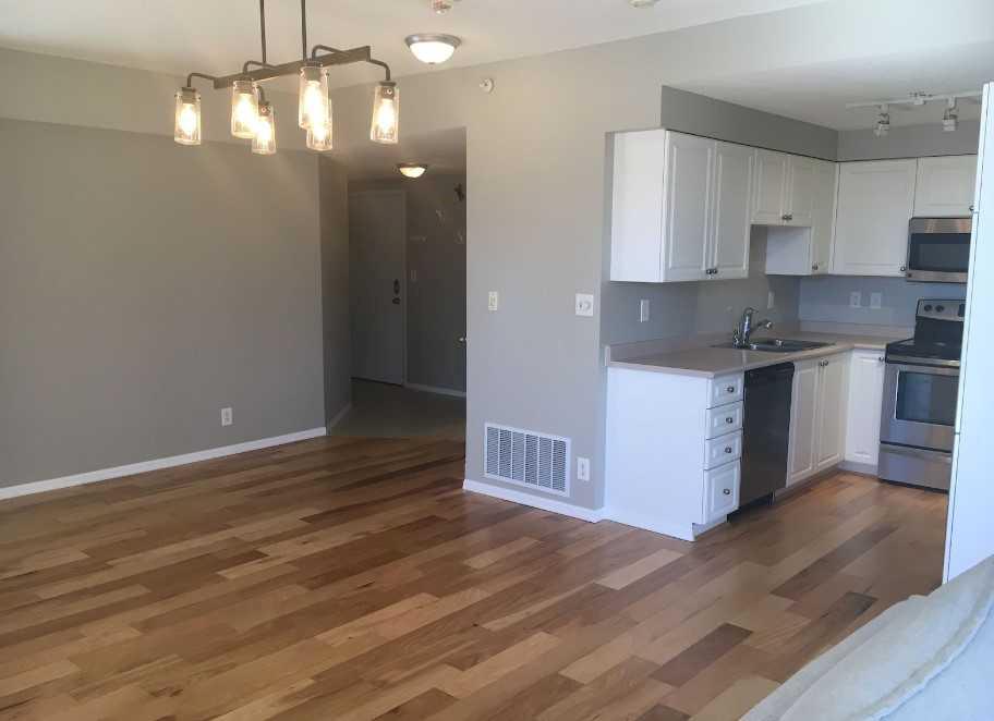 683 10 Street SW #703 photo 5