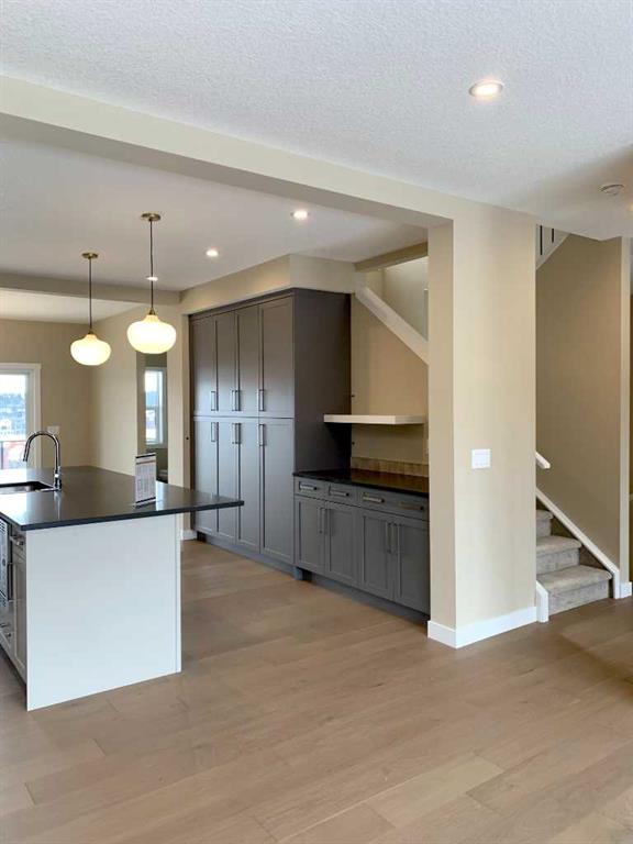 152 Crimson Ridge Place photo 5