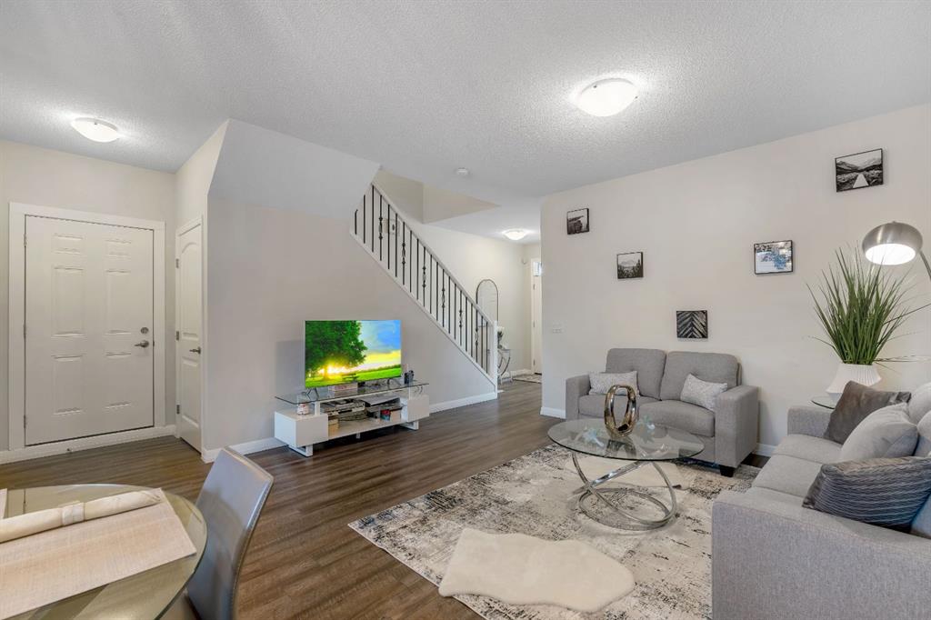 77 Red Sky Way NE photo 3