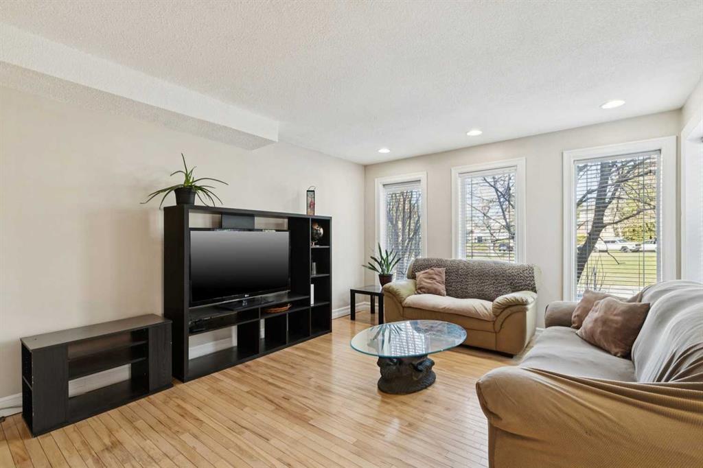 37 Ranch Glen Drive NW photo 2