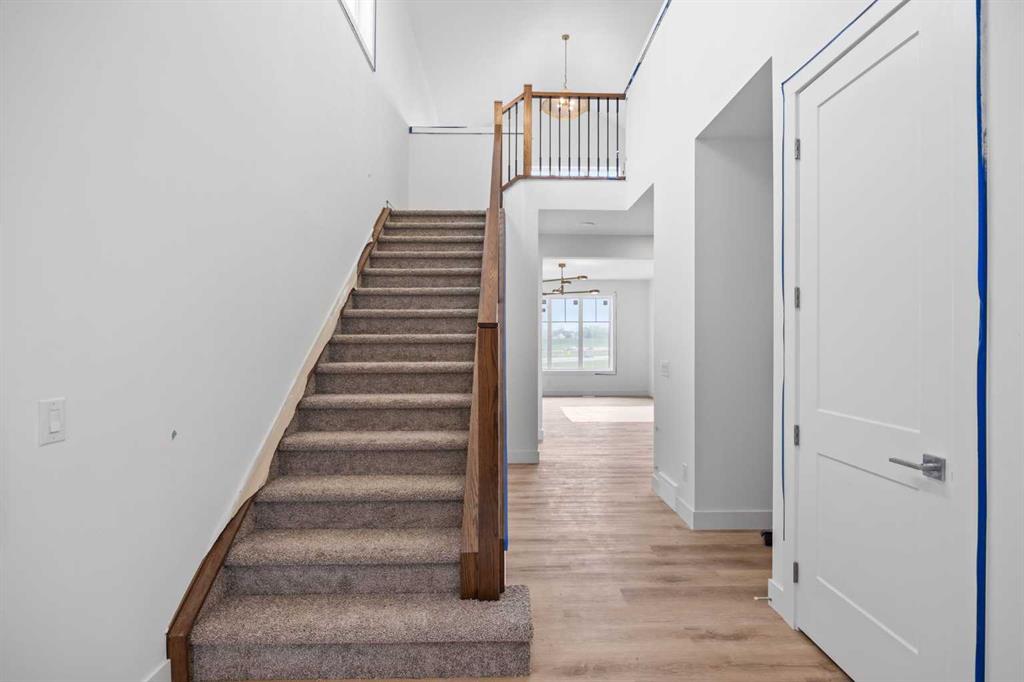 460 Discovery Place SW photo 3