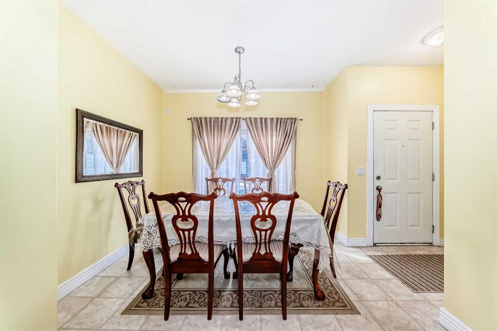 187 Bridlewood View SW photo 3
