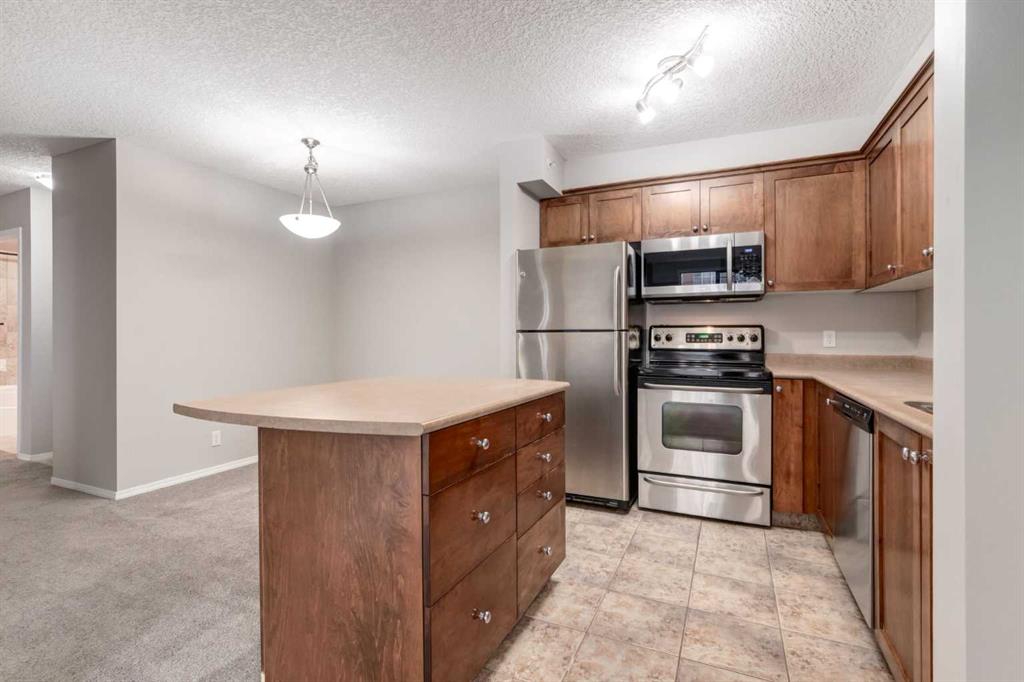 1111 6 Avenue SW #1014 photo 4