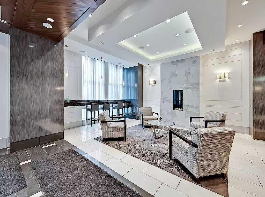 930 6 Avenue SW #1901 photo 2