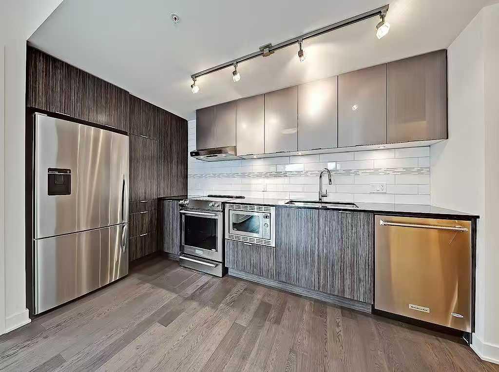 930 6 Avenue SW #1901 photo 5