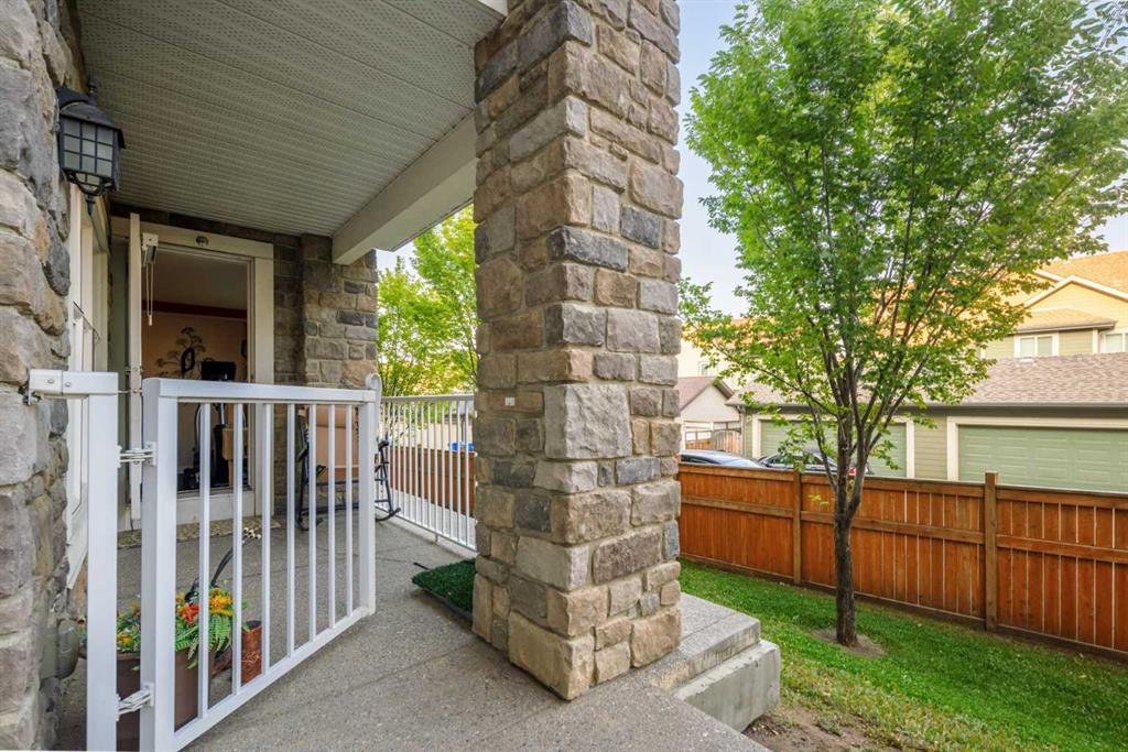 11 Mahogany Row SE #2105 photo 2