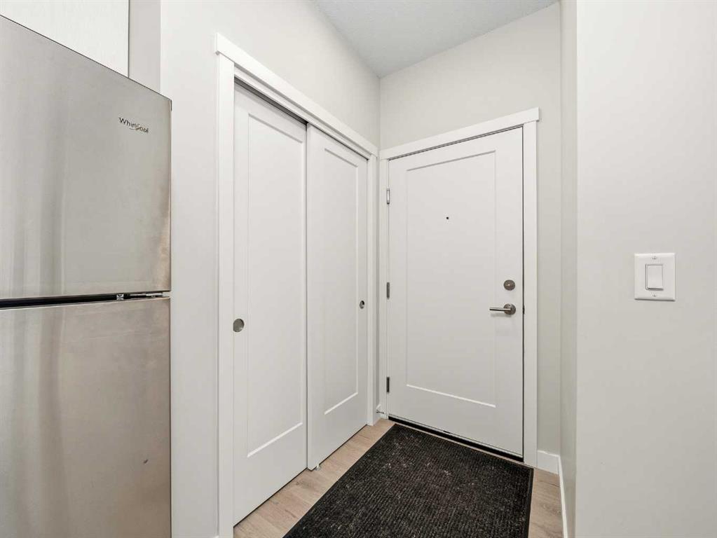 660 Shawnee Square SW #110 photo 4