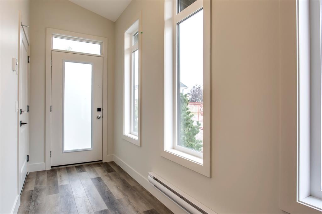 259 Royal Elm Road NW photo 3