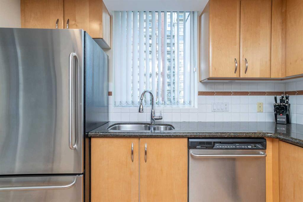1108 6 Avenue SW #404 photo 4
