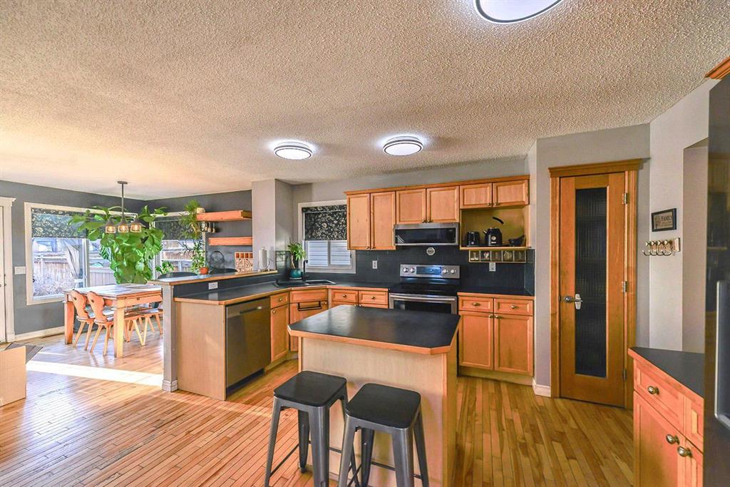88 Evansford Road NW photo 5