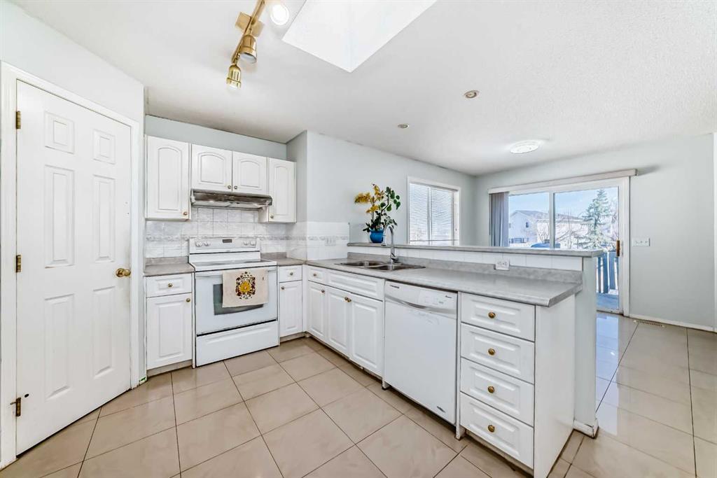22 Applestone Park SE photo 4