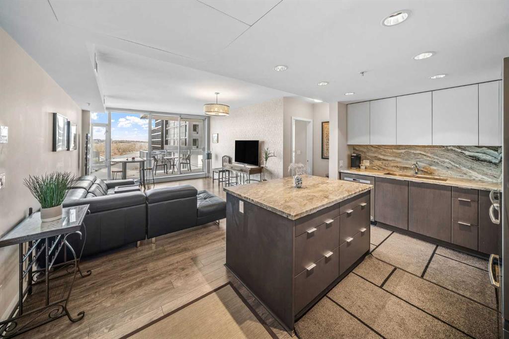 519 Riverfront Avenue SE #604 photo 3