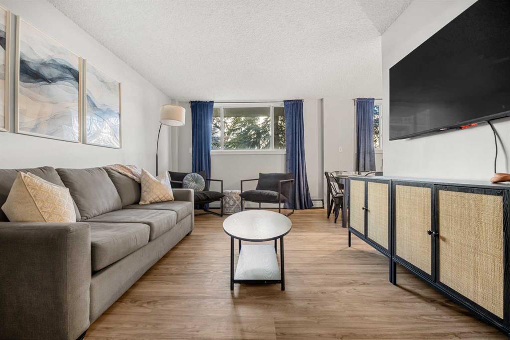 313 20 Avenue SW #101 photo 3