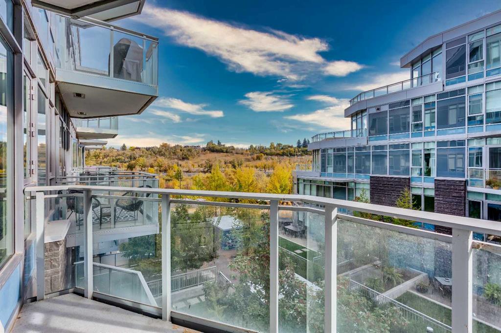138 Waterfront Court SW #311 photo 3