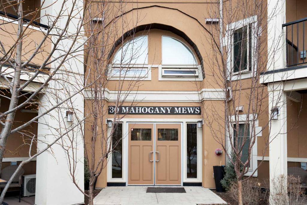 30 Mahogany Mews SE #416 photo 2