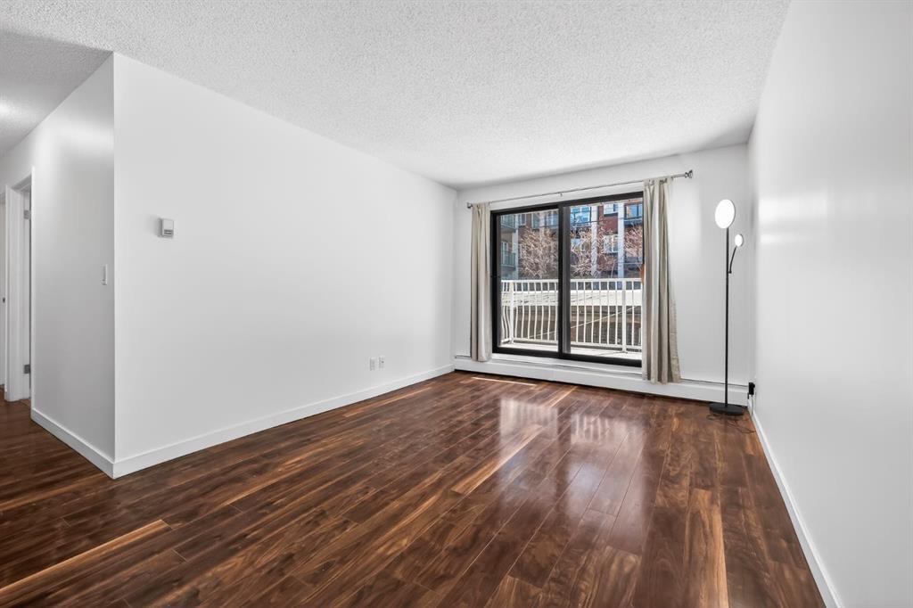 835 19 Avenue SW #109 photo 2
