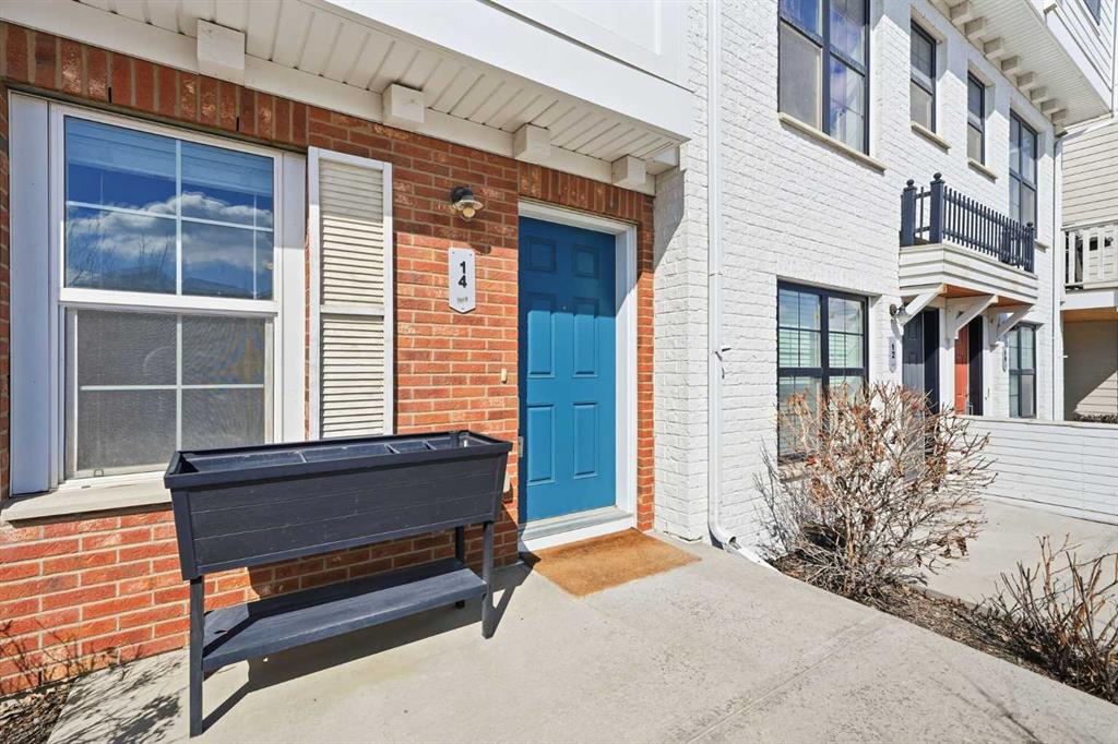14 Nolan Hill Gate NW photo 4