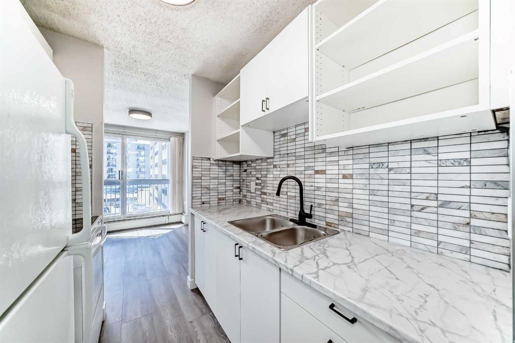 340 14 Avenue SW #401 photo 4