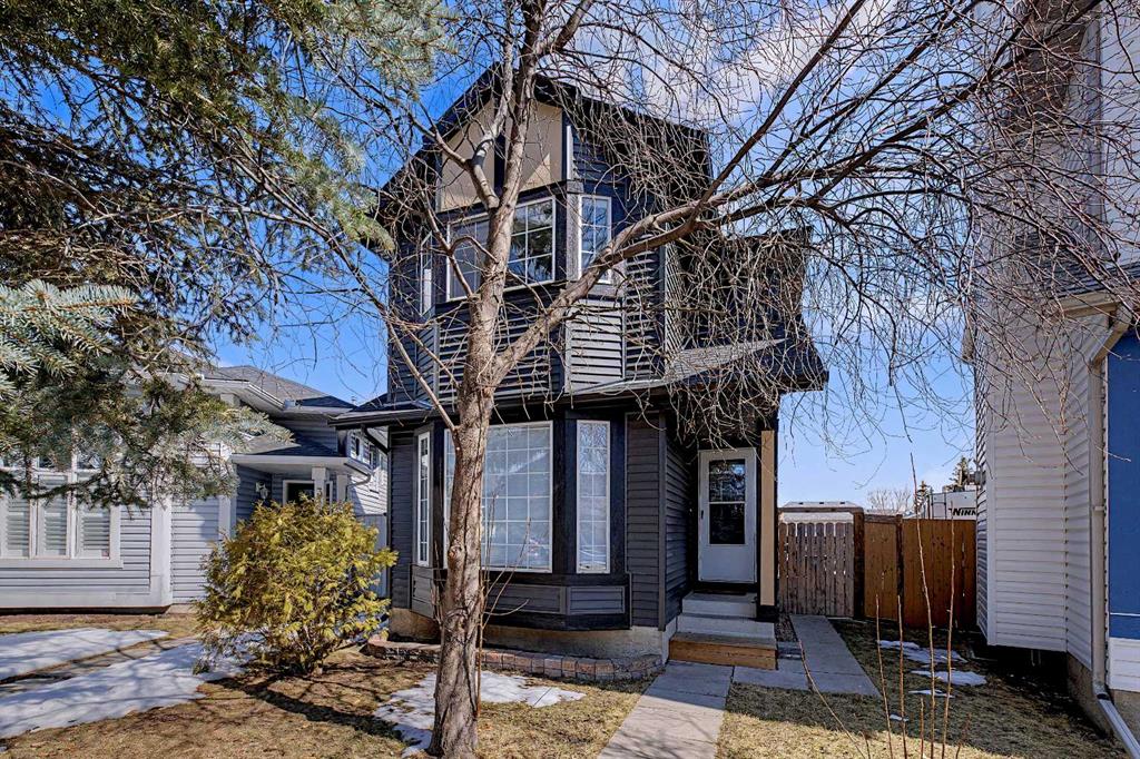 339 Coverdale Court NE photo 2