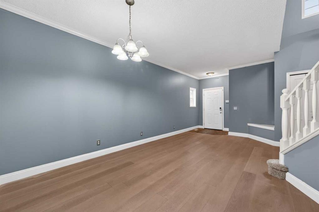 99 Evansbrooke Manor NW photo 5
