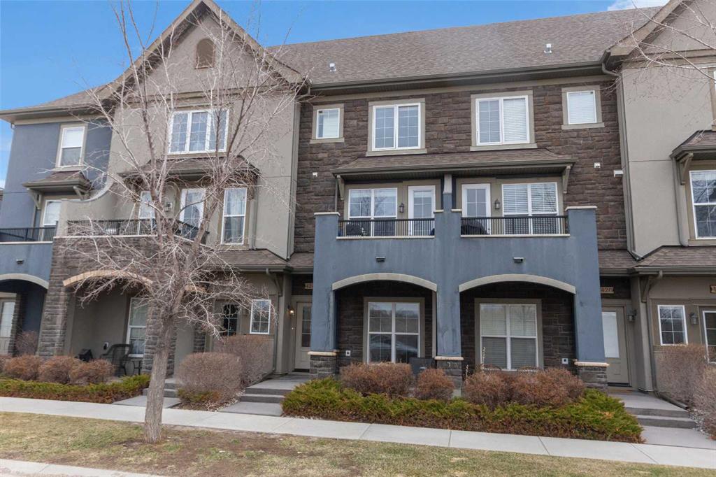 424 Quarry Way SE photo 2