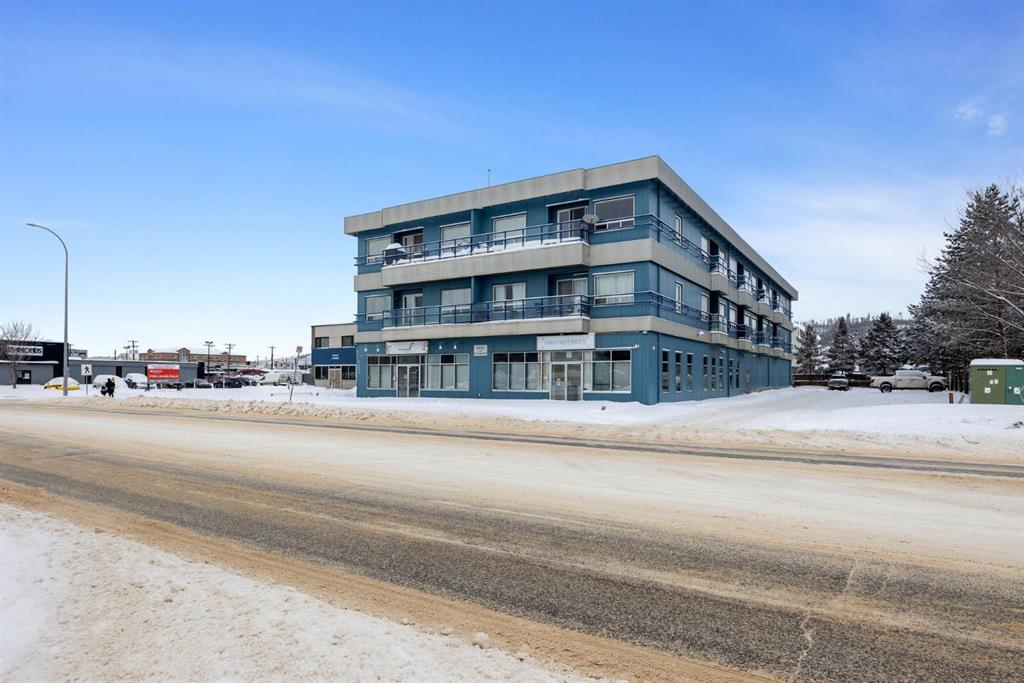 8026 Franklin Avenue #212