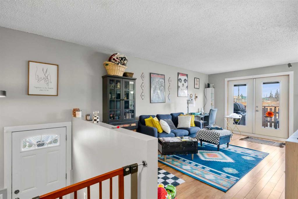 2737 78 Avenue SE #A photo 3