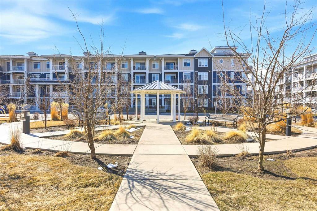 400 Auburn Meadows Common SE #220